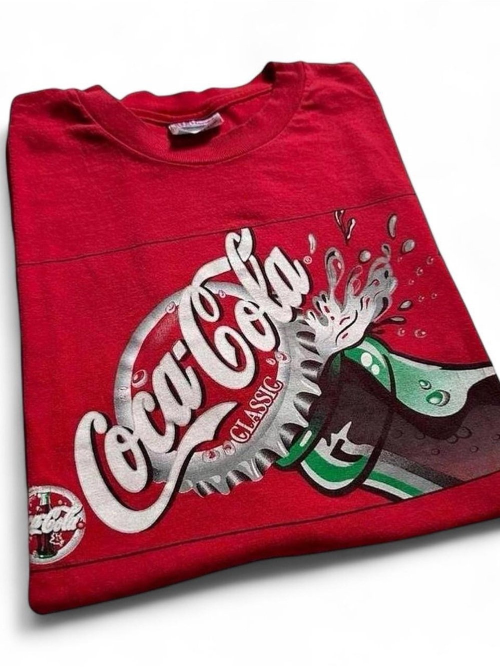 Vintage Coca-Cola Red Tee with Green Bottle Splash Graphic XL